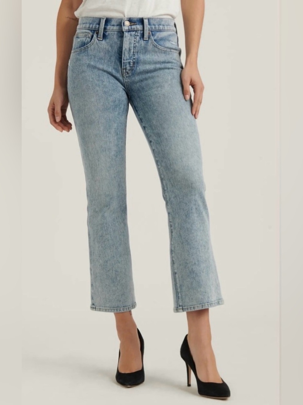 Lucky Brand Brooklyn Ava 2/26 Mid Rise Crop Mini Boot Jeans Light Wash